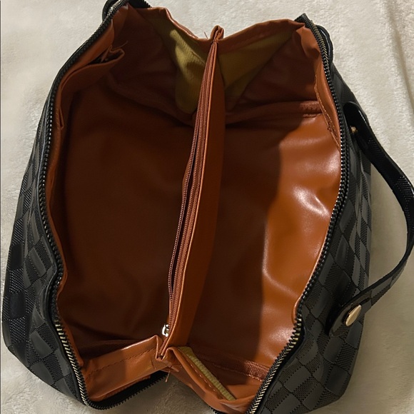 Black Checkered Cosmetic Bag - Picture 3 of 4